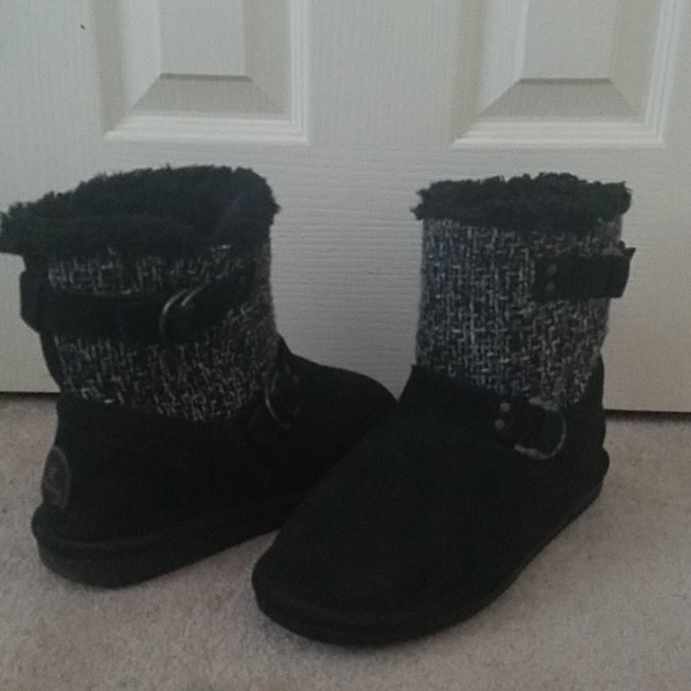 Bearpaw ankle boots